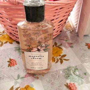 🆕🌺Magnolia charm
